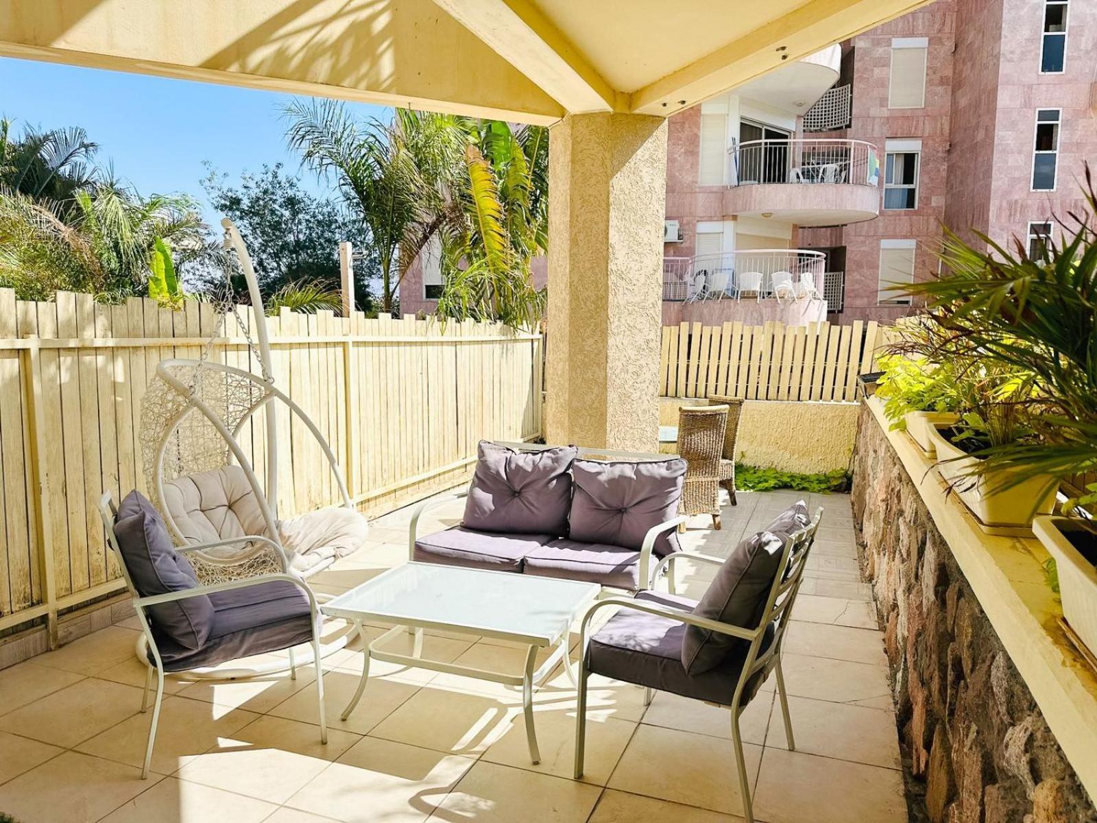דירת נופש אילת -אלמוג Almog Suite In Eilat Close To Red Sea - דירת נופש אלמוג מרחק נגיעה מהים Eksteriør bilde